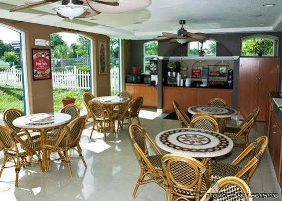 Red Roof Inn Orlando South - Florida Mall Restaurang bild